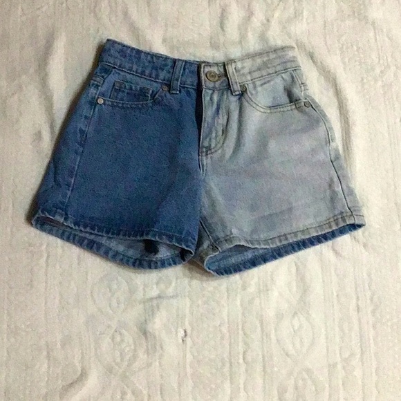 Dark blue and light blue Jean shorts - Picture 1 of 2